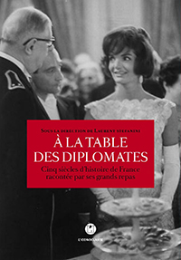 A LA TABLE DES DIPLOMATES,